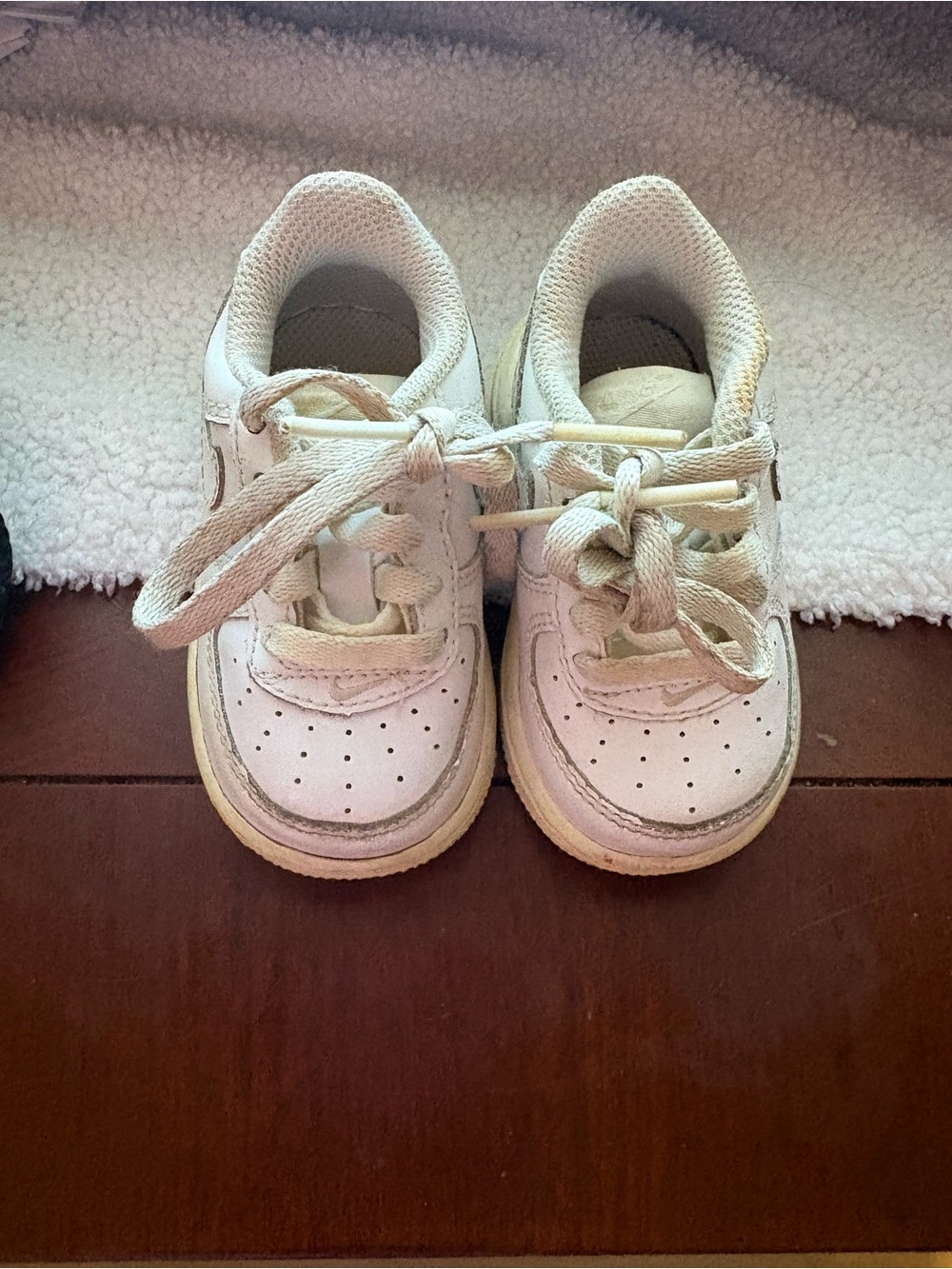 Nike Kids White Low-Top Sneakers